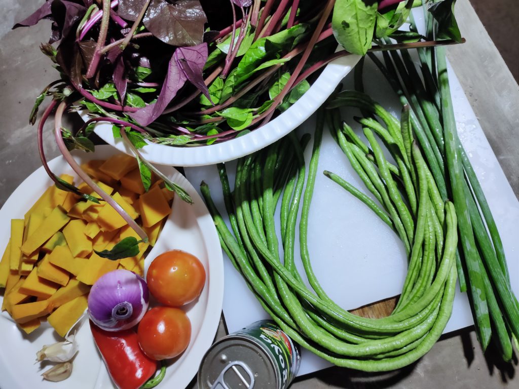 Fresh vegetables from my wife's garden... to ease the boredom of the COVID-19 community quarantine, and to produce more food in the table!